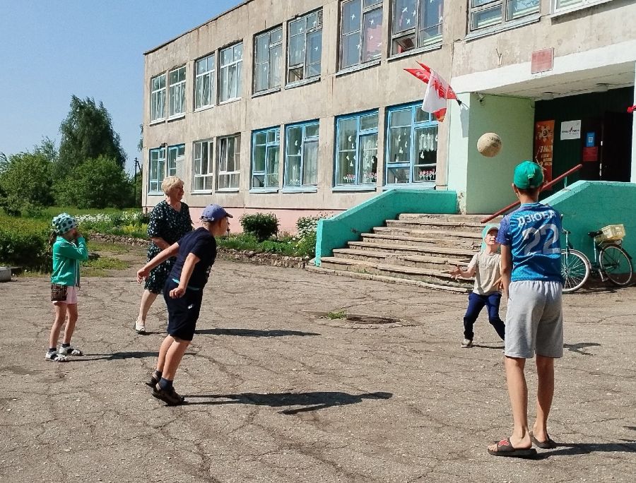 Второй день в пришкольном лагере &amp;quot;Солнышко&amp;quot;.